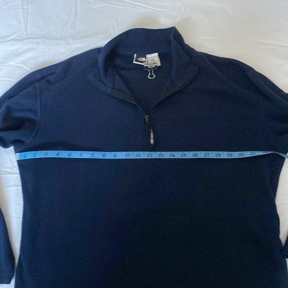North Face 1/4 Zip Pullover Long Sleeve sz Med - Picture 4 of 5